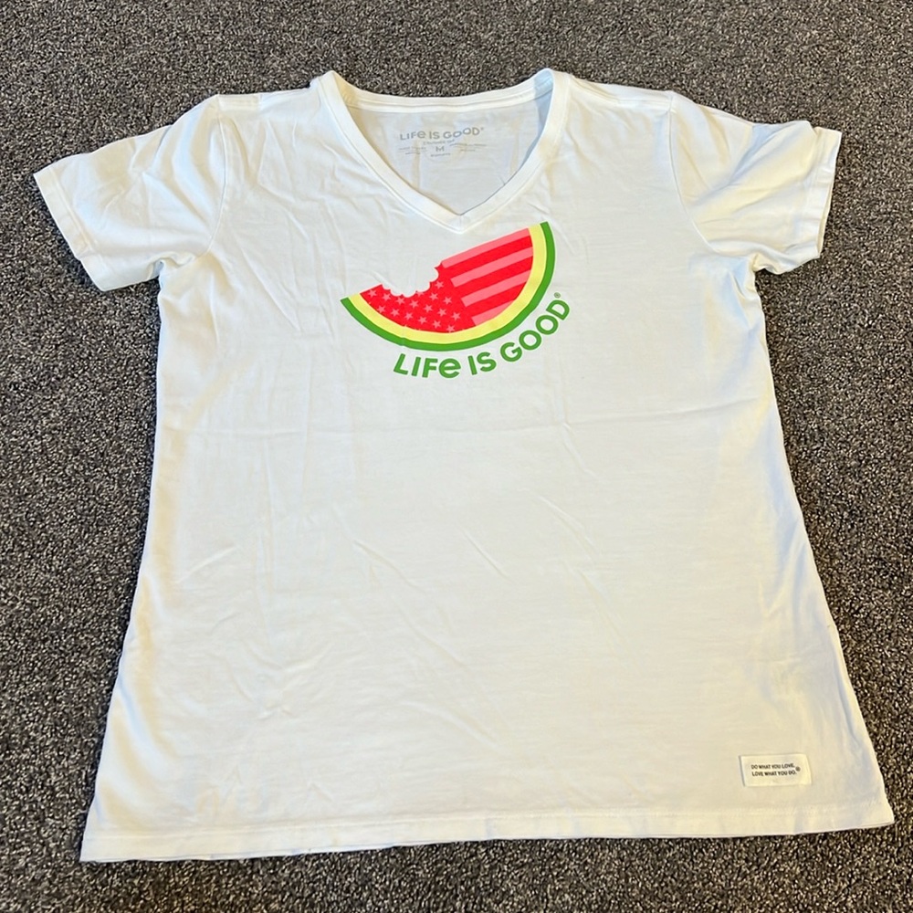 New with tags life is good crusher tee